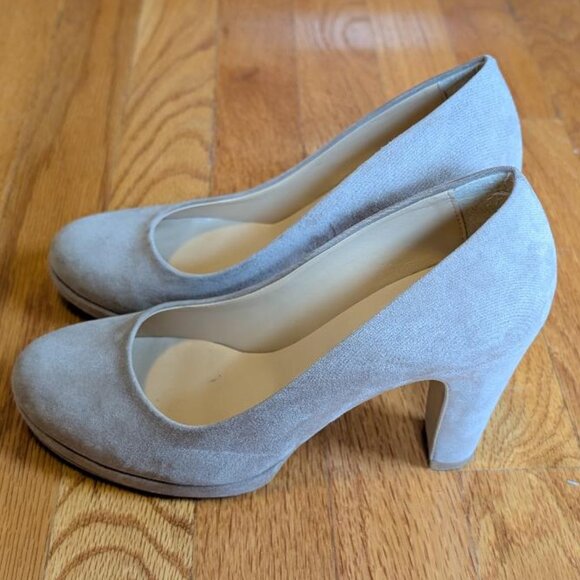 Suede heels - Picture 7 of 7